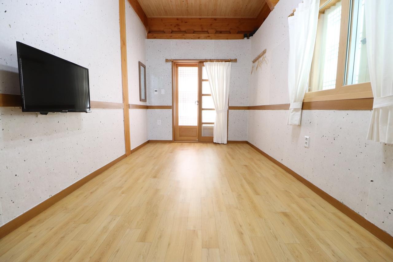 גייאונגג'ו Nadul Hanok חדר תמונה